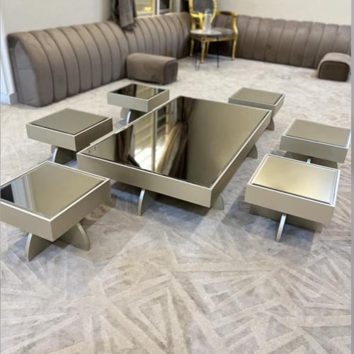 طاولات ارضي