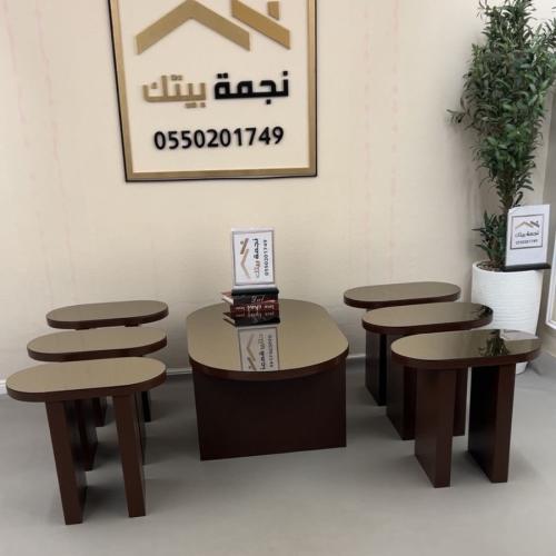 طقم طاولات ضيافة