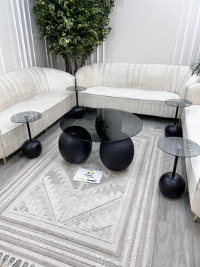 طاولات ضيافة