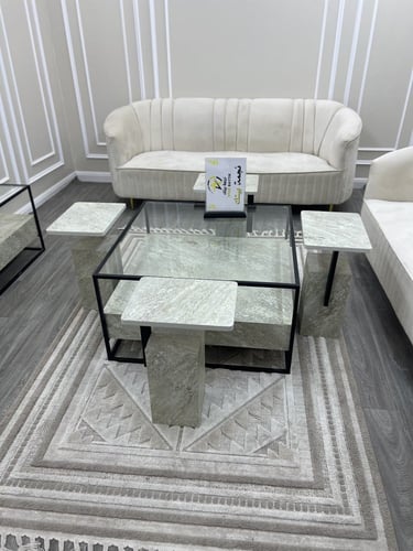 طاولات ضيافة