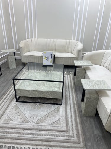 طاولات ضيافة