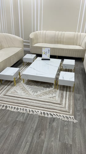 طاولات ارضي