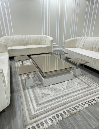 طاولات ضيافة