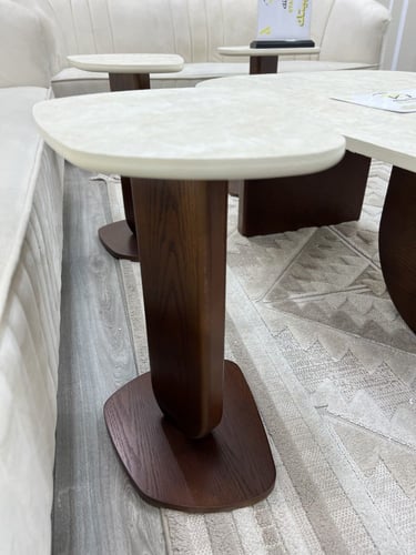 طاولات ضيافة