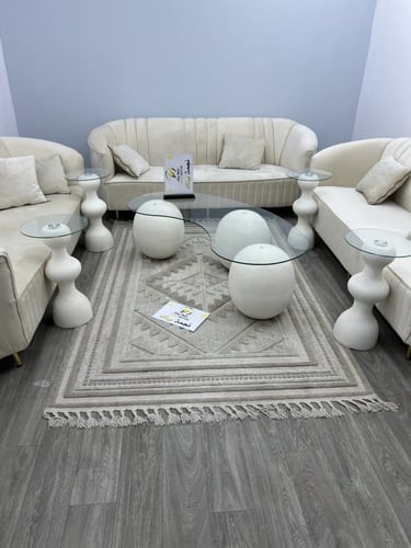 طاولات ضيافة