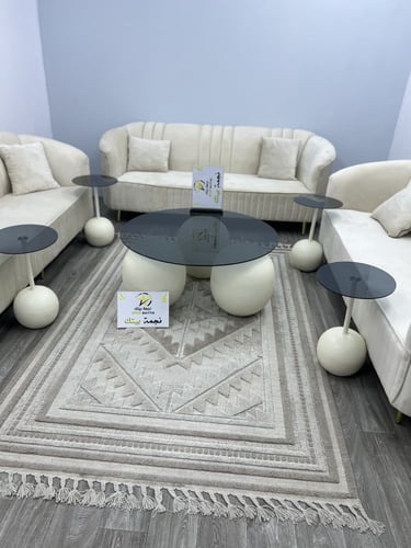 طاولات ضيافة