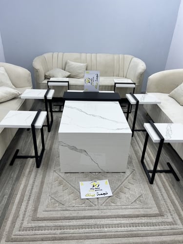 طاولات ضيافة