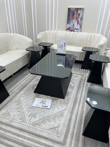 طاولات ضيافة