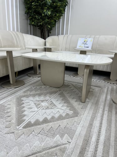 طاولات ضيافة