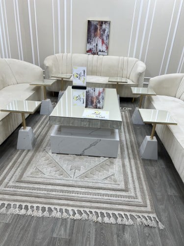طاولات ضيافة