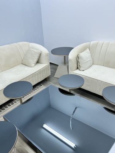 طاولات ضيافة