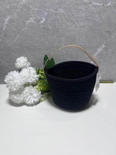سلة خزف لون أسود