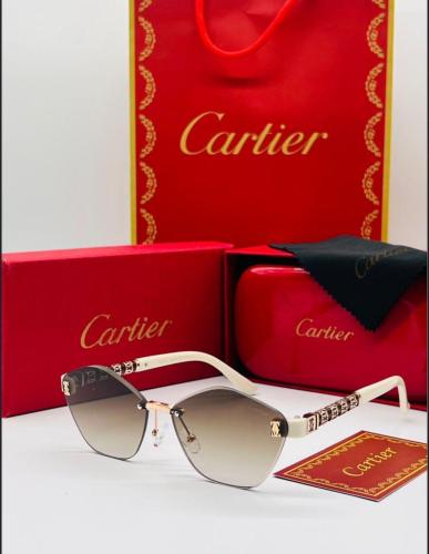 نظارة شمسية اطار اوف وايت مطعم بالذهبي عدسات بني