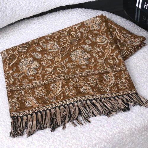 بوكس الأناقة النسائي 2025