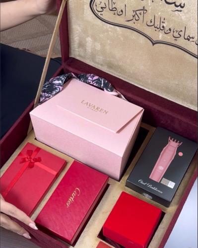 طقم هدايا نسائي فخم بتفاصيل راقية