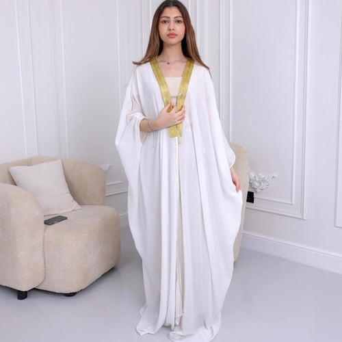 بوكس الفخامة 2025 بشت اسود