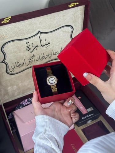 طقم هدايا نسائي فخم بتفاصيل راقية