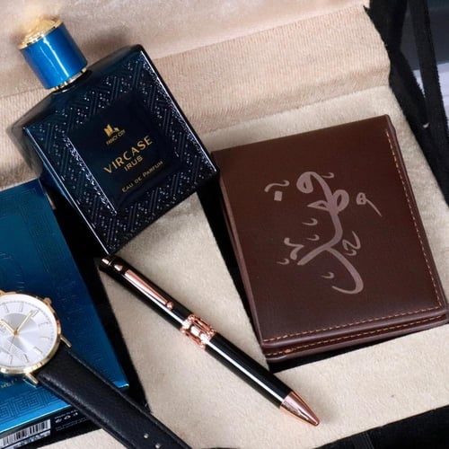 بوكس الرجل العصري بإطلالة صيفية