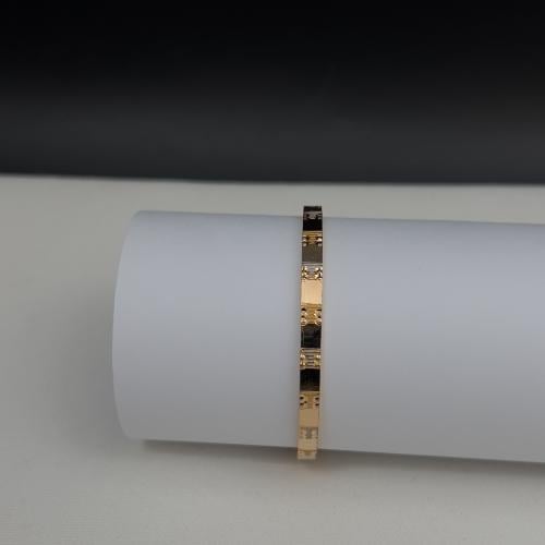 غويشة ذهب عيار 21 وزن 3.16 جرام دقة مكس الوان