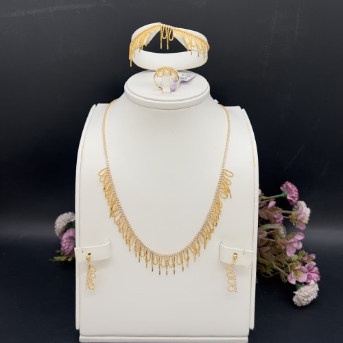 طقم ذهب للعروس عيار 21 بتصميم هدب وزن 23.64 جرام