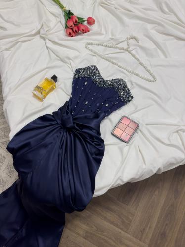 فستان شهد كحلي