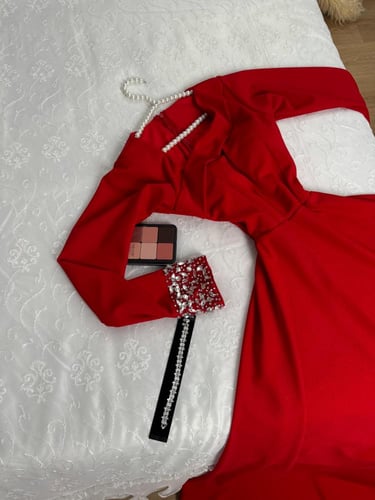 فستان شهد الشمري