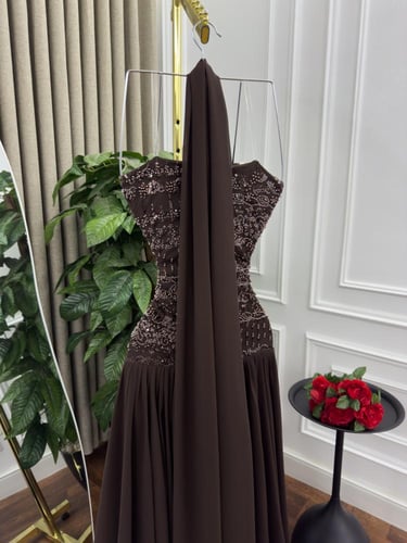 فستان سهره بني