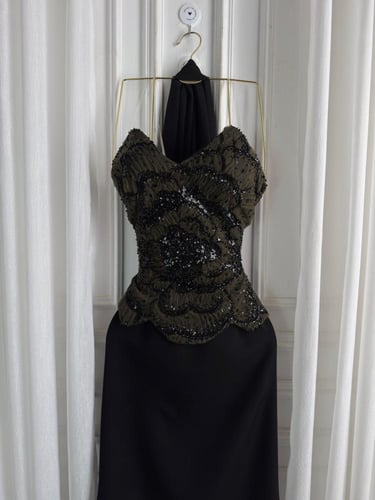 فستان سهرة زيتي