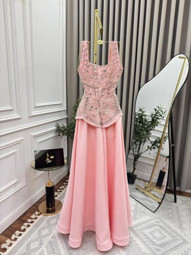 فستان سهره راقي تطريز يدوي