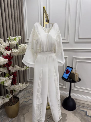 جمبسوت نسائي