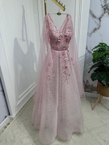 فستان سهام سهرة