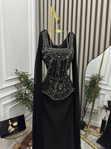 فستان سهره اسود فصوص