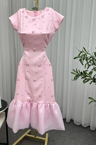 فستان شبابي مطرز