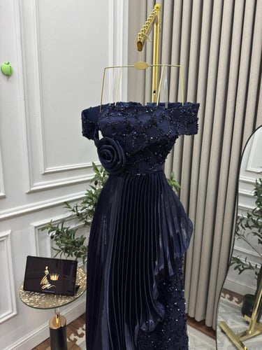 فستان سهره كحلي تكسيرات