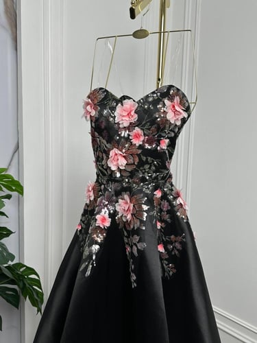 فستان سجى ورود