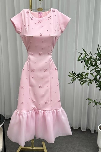 فستان شبابي مطرز