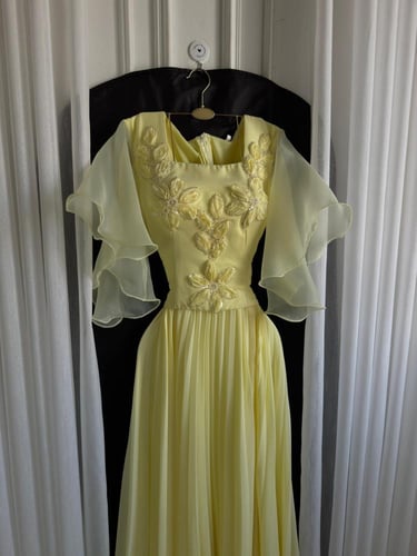 فستان ناعم قصير