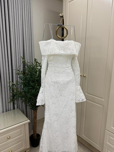 فستان ريناد دانتيل ابيض