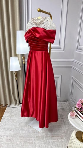 فستان اصاله احمر