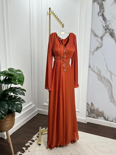 فستان العنود سهره كلاسيك