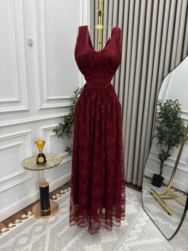 فستان دانتيل