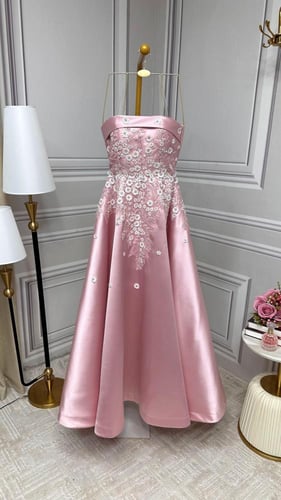 فستان لميس بنك