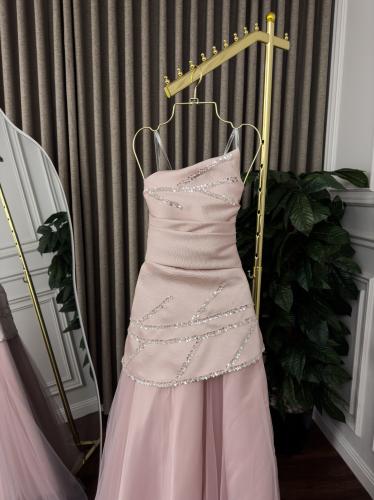 فستان مضاوي سهره لونين