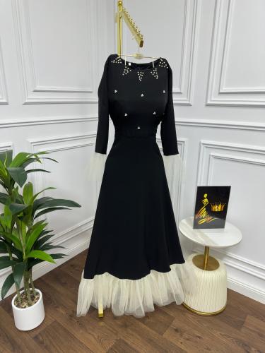 فستان كم فصوص