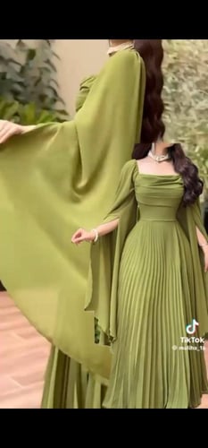 فستان شيفون تكسيرات