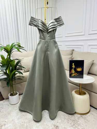 فستان سهره مطرز زيتي