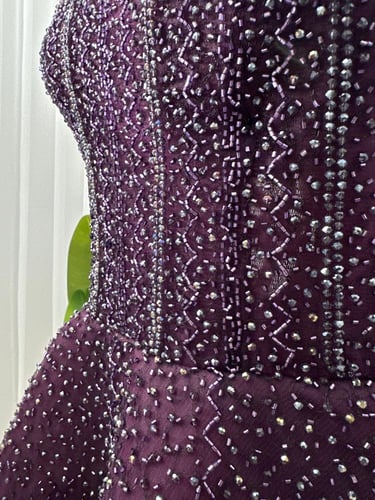 فستان جورجينا مطرز