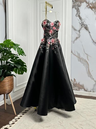 فستان سجى ورود