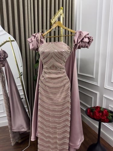 فستان سهرة تل مطرز قطعتين