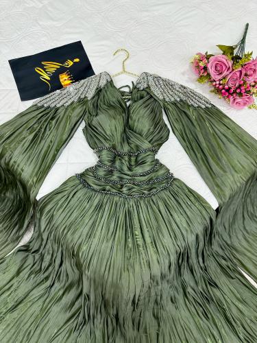 فستان اريج زيتي